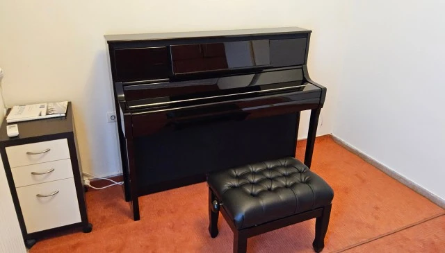 YAMAHA CSP-295PE