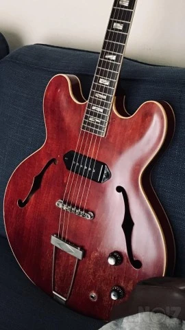 Gibson ES-330T 1962