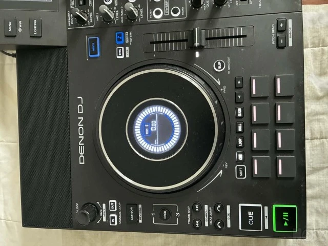 ΚΟΝΤΡΟΛΕΡ DENON SC LIVE 4