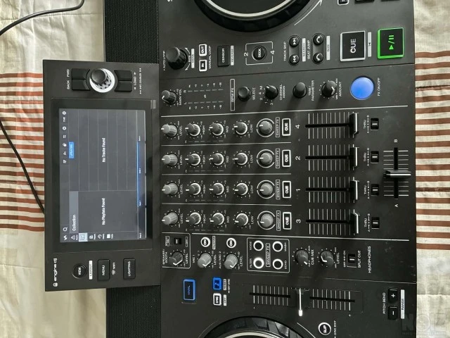 ΚΟΝΤΡΟΛΕΡ DENON SC LIVE 4