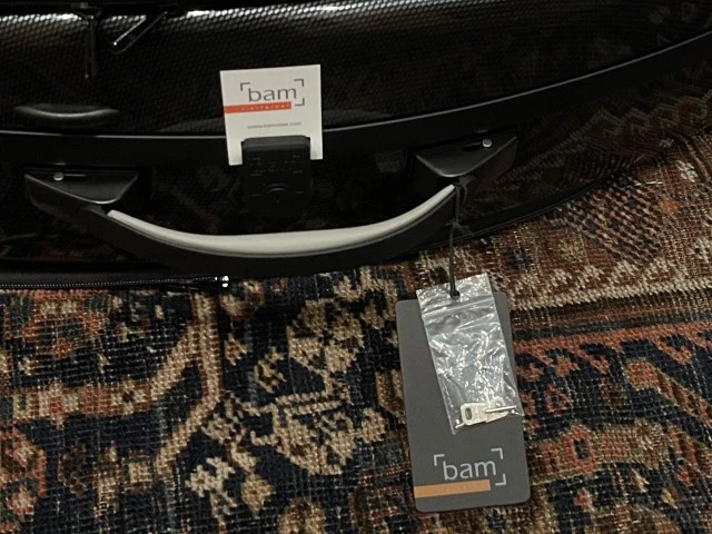 Bam high-tech tenor saxophone with pocke