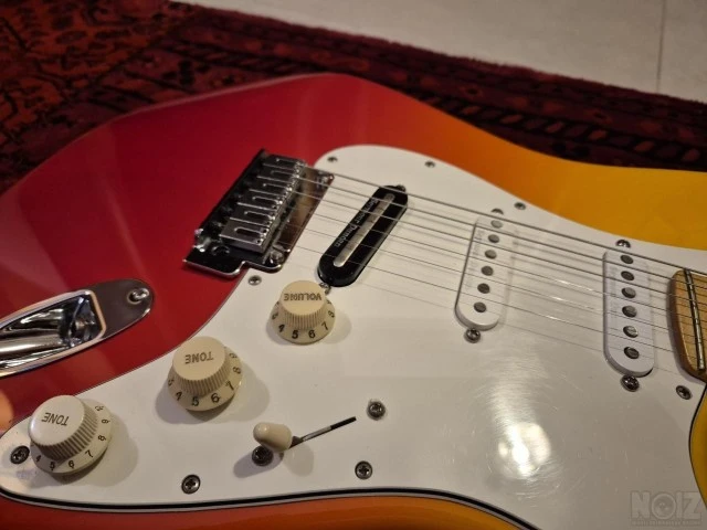 FENDER STRAT PLAYER PLUS ANNIVERSARY