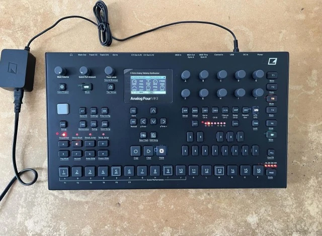 Elektron Analog 4 MKII