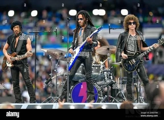 Αναζητούμε drumer για rock / hard rock trio