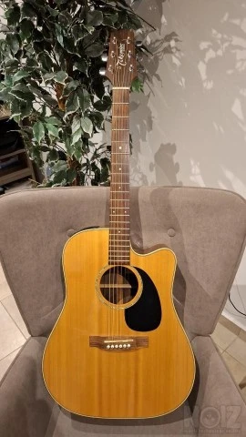 Takamine EG330SC ηλεκτροακουστική με σκλ