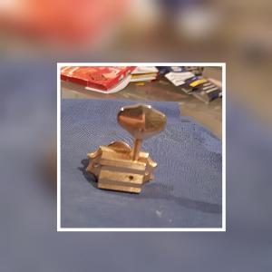 Κλειδι για ακουστικη και ηλεκτρικη