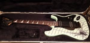 Mighty Mite ® USA super strat. 2005