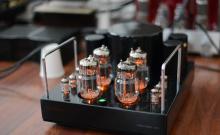 ΛΑΜΠΑΤΟΣ ΤΕΛΙΚΟΣ ΕΝΙΣΧΥΤΗΣ GRAAF GM-20 OTL