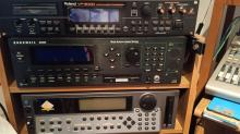 Kurzweil K2500R - EMU ESynth Rack Workstations Samplers - Roland VP9000 VariPhrase Processor