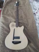 Godin Canada a4 ultra