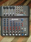 Alesis MultiMix 8