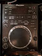 Πωλούνται 2 Pioneer CDJ-350