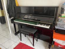 Πιάνο Yamaha U1