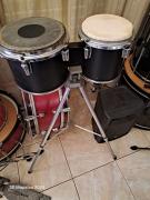Bongos με βαση