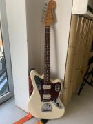 fender jaguar guitar