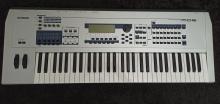 Yamaha MO6 Workstation Synth