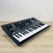 KORG minilogue xd Polyphonic Analogue Synthesizer Onboard Effects Working Used