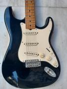GRECO STRATOCASTER JAPAN 1974