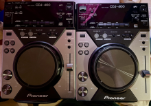 Pioneer CDJ 400