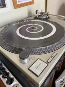 Technics SL-1200 MK2