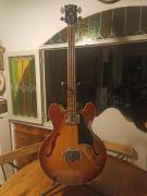 GIBSON EB2 1967