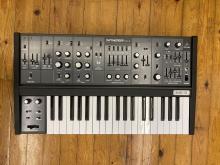 Behringer MS-5