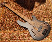 Cort B4 FL MHPZ Fretless Me Pola Extra !!!