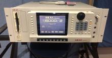 AKAI S6000
