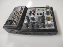 Behringer XENYX502 κονσόλα 502 mixer