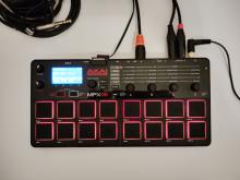 Akai MPX16