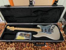 Fender American Deluxe Left Handed