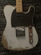 TELE CUSTOM ROAD WORN LOOK