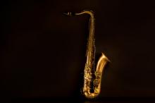 Ζητάω Τενόρο Σαξόφωνο ...