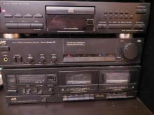 JVC AX 211