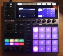 Maschine Plus Native Instruments.