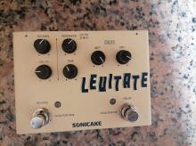 SONICAKE LEVITATE REVERBE AND DELAY