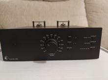 Λαμπάτος προενισχυτής/phono πικάπ