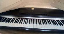 Πωλείται Yamaha clavinova CLP220