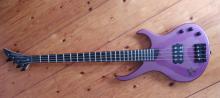 Μπάσο, Kramer disciple bass