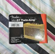 Fender mini 57 twin amp