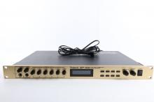 Roland GP-100 Preamp/Guitar Effects Processor