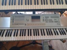 Πωλείται korg m3 73 256mb