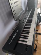 Roland RD-300SX + θήκη + original pedal