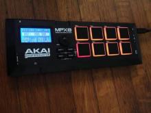 Akai mpx8 sampler